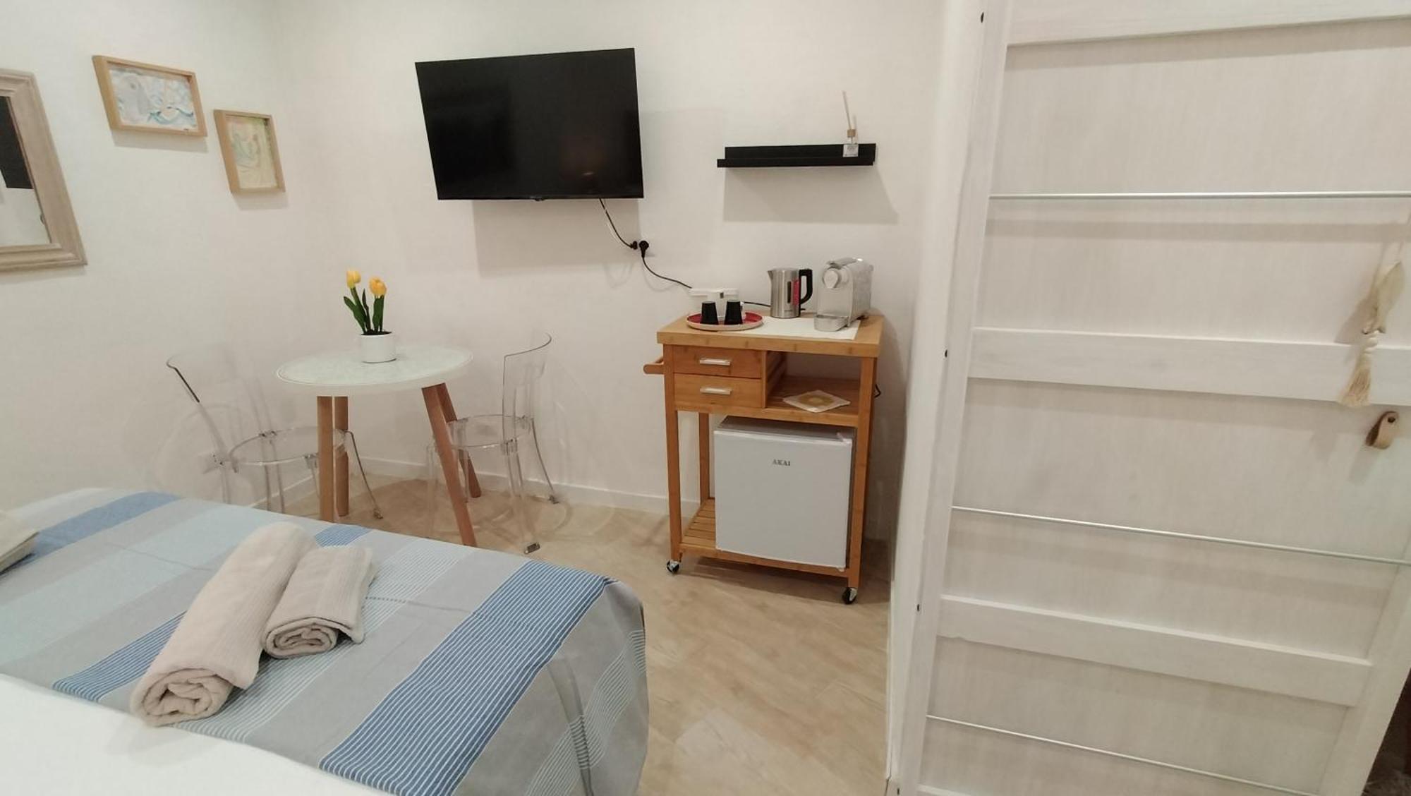 Il Pesciolino Coraggioso Apartment Bari Ngoại thất bức ảnh